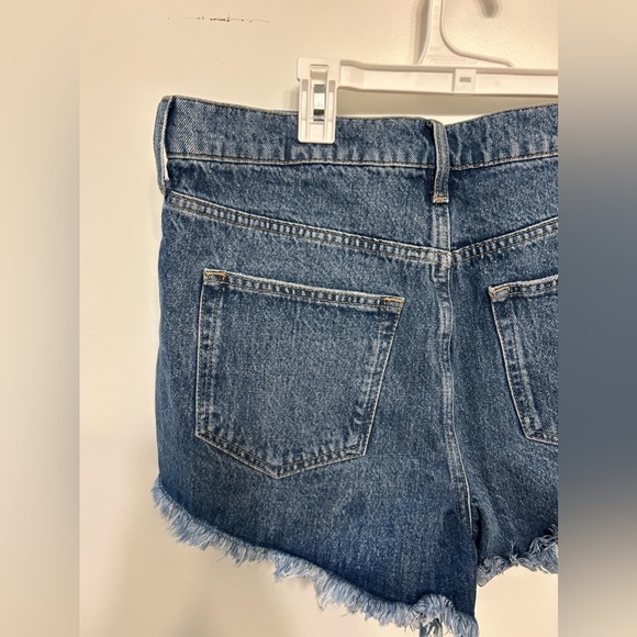 Boden High-Rise Rigid Beach Shorts - Picture 14 of 14